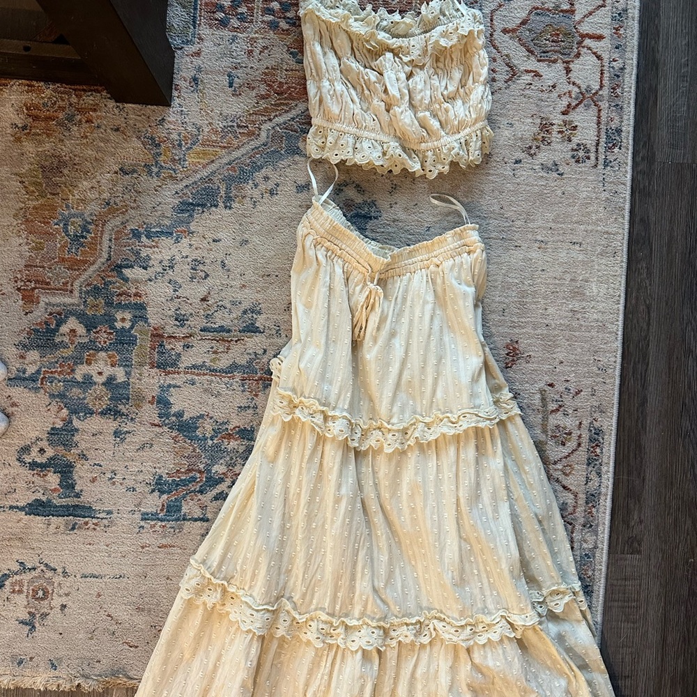 Lace Skirt Set
